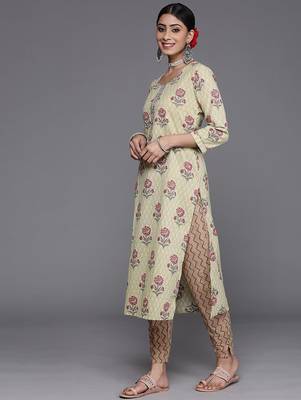 Women Green & Pink Floral Printed Pure Cotton Kurta with Trousers & Dupatta 5