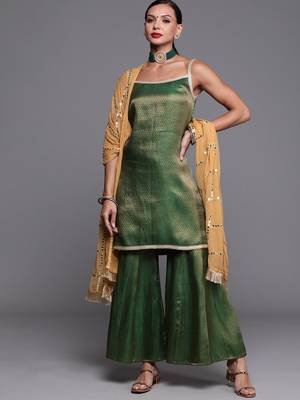 Women Green Geometric Woven Design Kurta with Sharara & With Sequin Dupatta 5