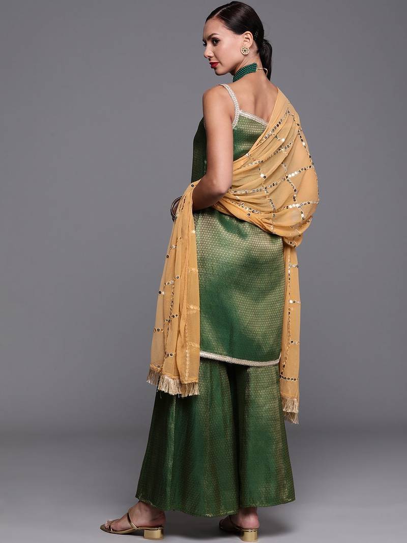 Women Green Geometric Woven Design Kurta with Sharara & With Sequin Dupatta