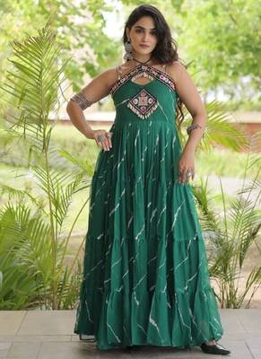 Green georgette readymade anarkali suit with laheriya & kutchi work 4
