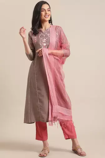 Women Beige & Pink Floral Yoke Design Regular Kurta With Trousers & Dupatta