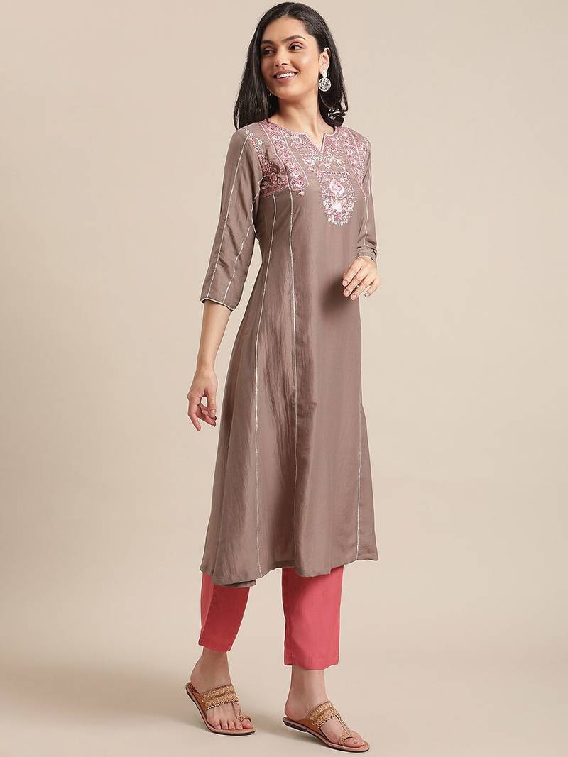 Women Beige & Pink Floral Yoke Design Regular Kurta With Trousers & Dupatta