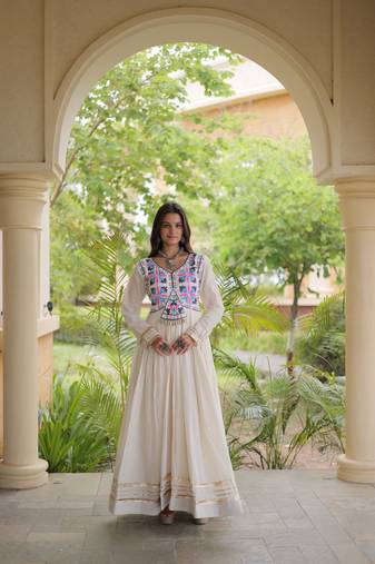 White cotton readymade anarkali suit with thread embroidery work