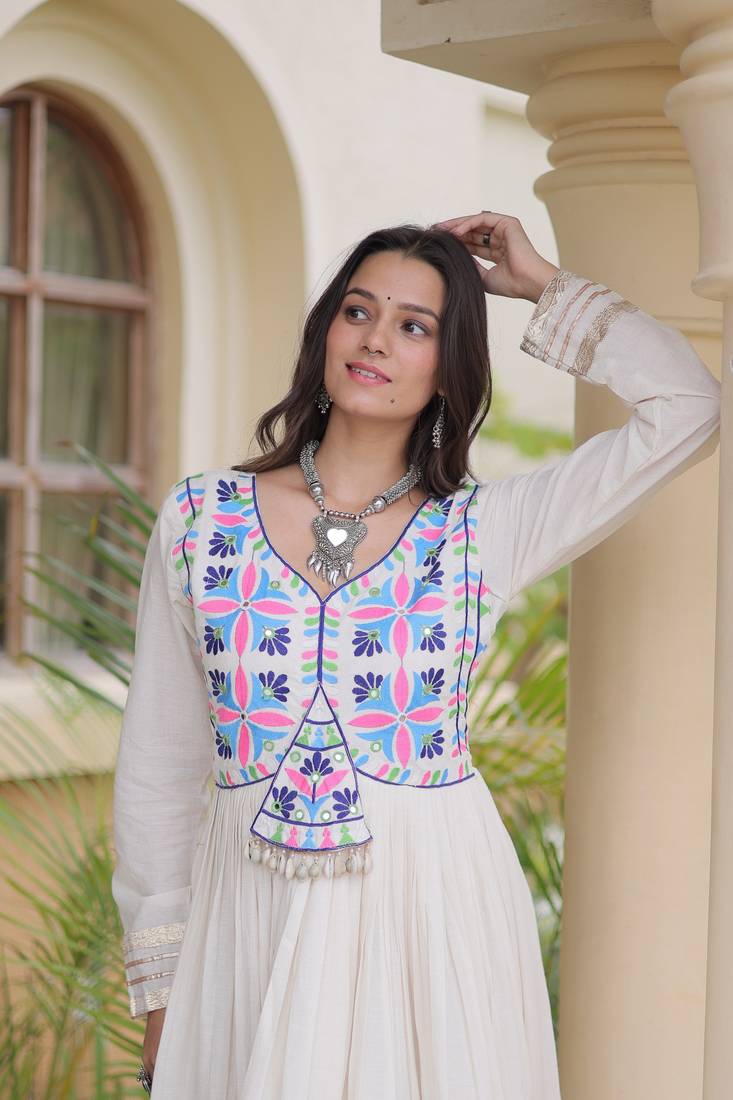 White cotton readymade anarkali suit with thread embroidery work