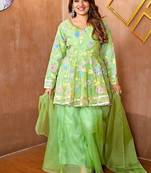 Women green floral embroidered peplum kurta with palazzo pant and dupatta