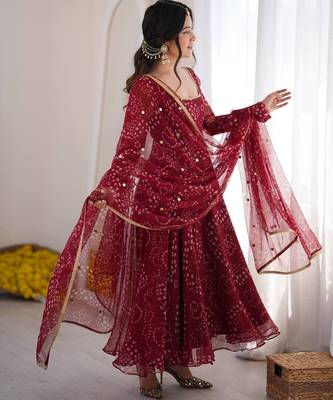 Women festive wear red bandhani anarkali kurti with bottom & dupatta 3