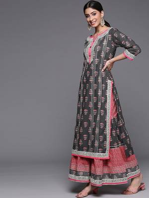 Women Grey Ethnic Motifs Printed Kurta with Sharara 4