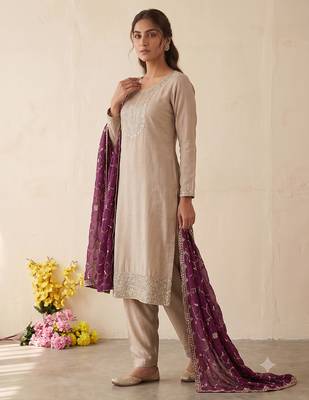 Festive wear beige kurta and wine dupatta  suit set 2