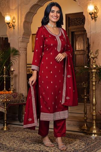Women embroidered silk blend kurta with pant & dupatta set