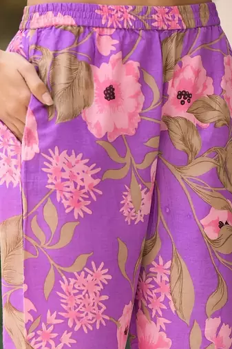 Lavendar Floral Printed Mandarin Collar Straight Pure Cotton Kurta With Trousers