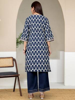 Women Ethnic Motifs Printed Sequined Details Kurta with Trousers 5