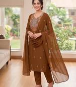 Women floral yoke embroidered brown kurta set with trousers & scalloped dupatta