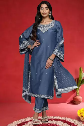 Women Floral Embroidered Sequinned Kurta with Trousers & Dupatta