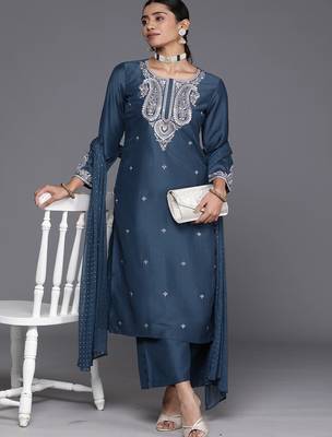 Ethnic Motifs Embroidered Regular Sequinned Kurta with Trousers & With Dupatta 6