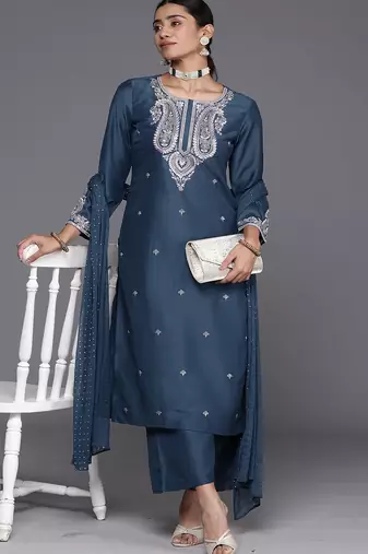 Ethnic Motifs Embroidered Regular Sequinned Kurta with Trousers & With Dupatta