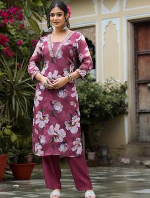 V-Neck Mirror & Sequins Embellished Kurta Paired With Trousers & Chiffon Dupatta 1