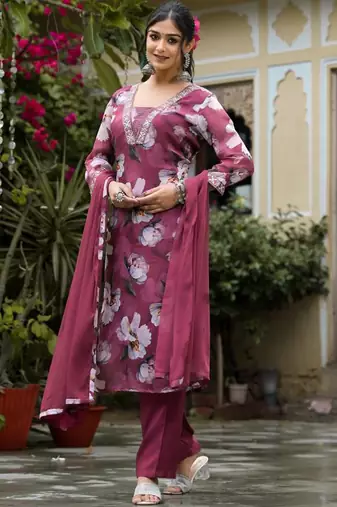 V-Neck Mirror & Sequins Embellished Kurta Paired With Trousers & Chiffon Dupatta
