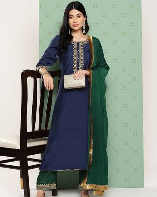 Women Ethnic Motifs Yoke Design Regular Kurta with Trousers & With Dupatta 2