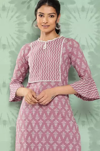 Women Ethnic Motifs Printed Regular Pure Cotton Kurta with Trousers