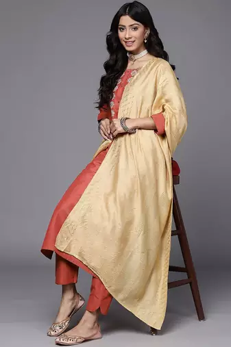 Women Rust Floral Embroidered Kurta with Trousers & With Dupatta
