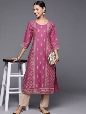 Women Purple Ethnic Motifs Printed Pure Cotton Kurta with Trousers 6