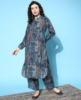 Dyed Regular Kurta with Trousers 4