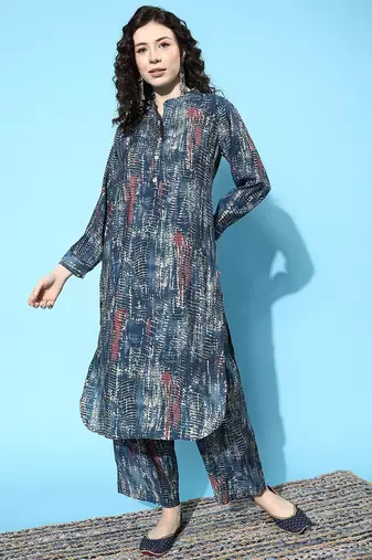 Dyed Regular Kurta with Trousers