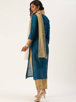 Women Teal Layered Kurta with Trousers & With Dupatta 6