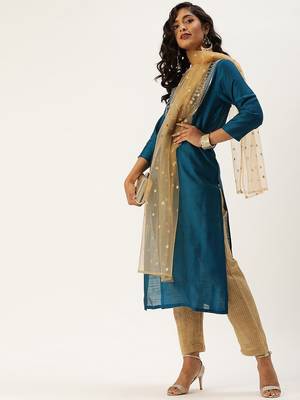 Women Teal Layered Kurta with Trousers & With Dupatta 7