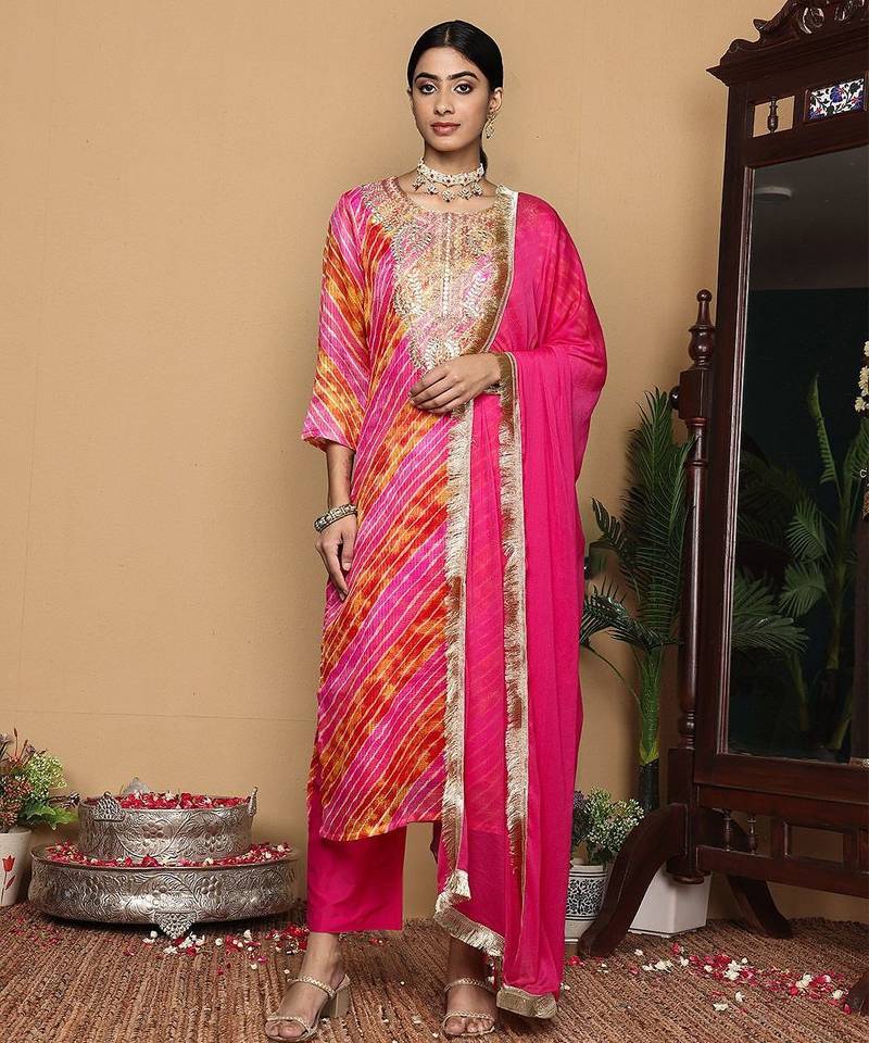 Women Dyed Regular Thread Work Kurta with Trousers & With Dupatta