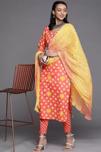 Women Peach-Coloured Ethnic Motifs Printed Gotta Patti Cotton Kurta Set