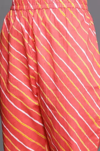 Women Peach-Coloured Ethnic Motifs Printed Gotta Patti Cotton Kurta Set