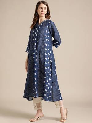 Women Navy Blue Bandhani Printed Panelled Pure Silk Kurta with Trousers 5