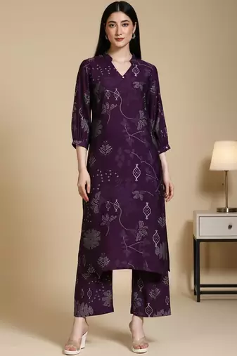 Women Bandhani Printed Kurta with Trousers