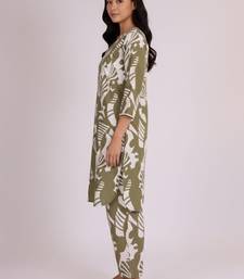 Women Abstract Printed V-Neck Pure Cotton Kurta with Palazzos