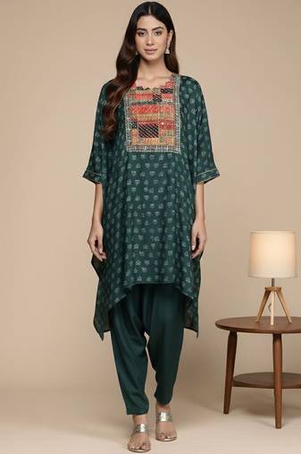 Embroidered Thread Work Pure Silk Fusion Kurta with Dhoti Pants