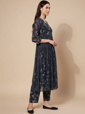 Navy Blue Floral Printed Empire Silk Georgette A-Line Kurta With Trouser 3
