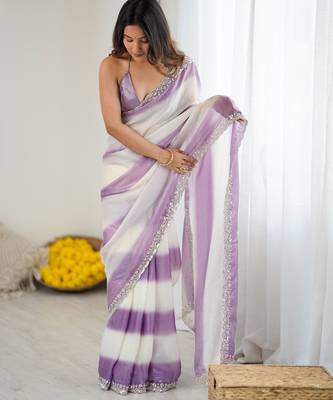 Lilac tissue satin embellished saree with unstitched blouse piece. 3