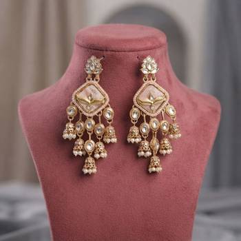 Light pink color kundan earrings elegant handmade traditional design 1