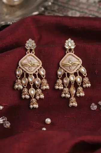 Light pink color kundan earrings elegant handmade traditional design