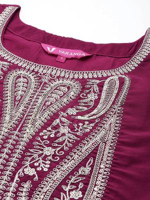 Paisley Zzari Embroidered Regular Kurta with Trousers & Dupatta 2