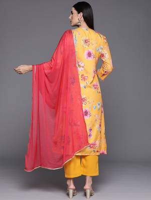Women Floral Printed Empire Beads and Stones Kurta with Trousers & With Dupatta 6