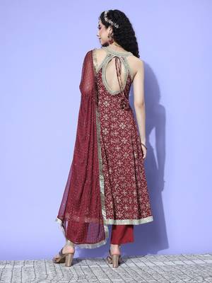 Ethnic Motifs Woven Design Sequinned Kurta with Trousers & Dupatta 5