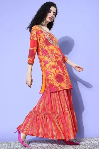Women Printed Regular Gotta Patti Kurta with Sharara & With Dupatta
