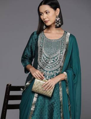 Ethnic Motifs Yoke Design Regular Sequinned Kurta with Trousers & Dupatta 2