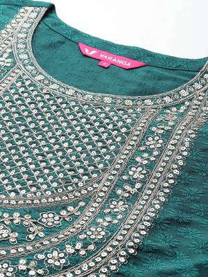 Ethnic Motifs Yoke Design Regular Sequinned Kurta with Trousers & Dupatta 3