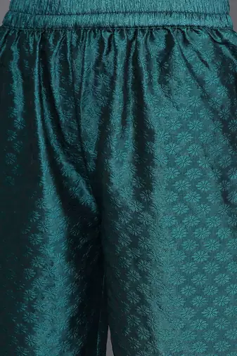 Ethnic Motifs Yoke Design Regular Sequinned Kurta with Trousers & Dupatta
