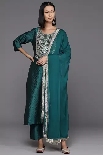 Ethnic Motifs Yoke Design Regular Sequinned Kurta with Trousers & Dupatta