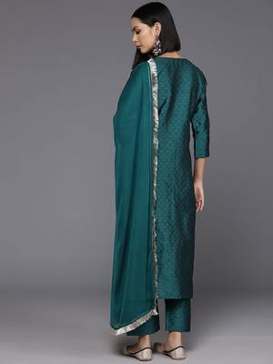 Ethnic Motifs Yoke Design Regular Sequinned Kurta with Trousers & Dupatta 7