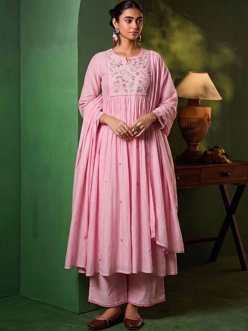 Women Floral Embroidered Empire Thread Work Kurta with Palazzos & With Dupatta
